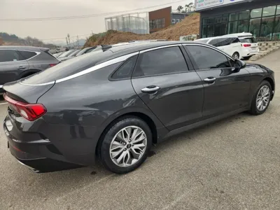Kia K5 2023, 31545 км, за 14496.52 USD