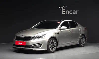 Kia K5 · 2012 год