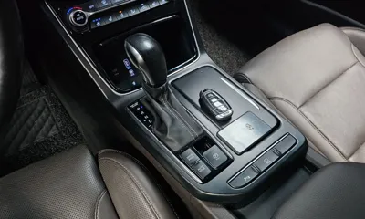 Hyundai Grandeur 2019, 120199 км, за 9189.97 USD - фото 9