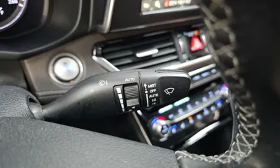 Hyundai Grandeur 2019, 120199 км, за 9189.97 USD - фото 20