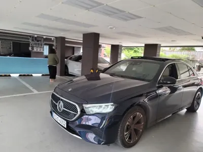 Mercedes-Benz E-Class 2024, 28000 км, за 35117.27 USD