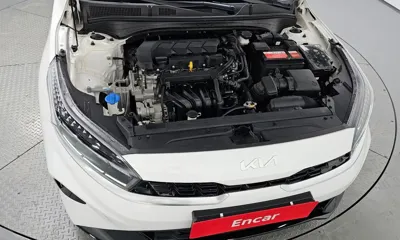 Kia K3 2022, 45174 км, за 11254.24 USD - фото 6