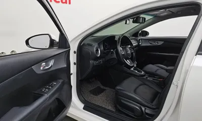 Kia K3 2022, 45174 км, за 11254.24 USD - фото 10