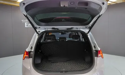 Hyundai Santafe 2023, 38730 км, за 17907.14 USD - фото 18
