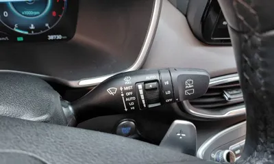 Hyundai Santafe 2023, 38730 км, за 17907.14 USD - фото 28