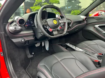 Ferrari F8 2023, 5800 км, за 497341.74 USD - фото 6
