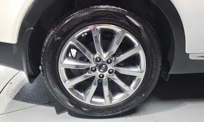 Kia Sorento 2016, 131540 км, за 8599.35 USD