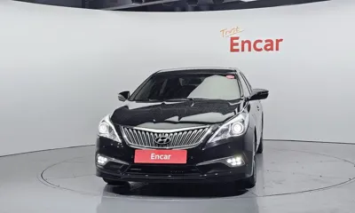Hyundai Grandeur 2015, 139965 км, за 3814.79 USD