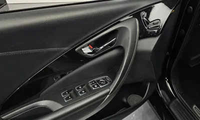 Hyundai Grandeur 2015, 139965 км, за 3814.79 USD - фото 13