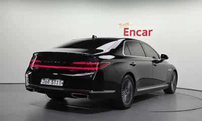 Genesis G90 2019, 126190 км, за 18558.3 USD