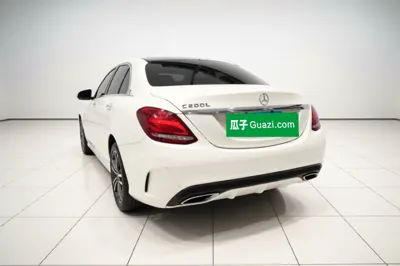 Mercedes-Benz C-Class 2018, 100700 км, за 18270 USD
