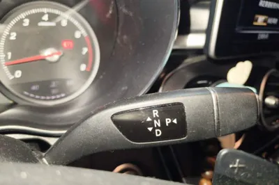 Mercedes-Benz C-Class 2018, 100700 км, за 18270 USD - фото 13