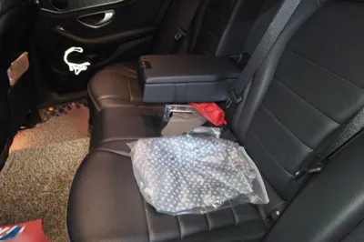 Mercedes-Benz C-Class 2018, 100700 км, за 18270 USD - фото 20