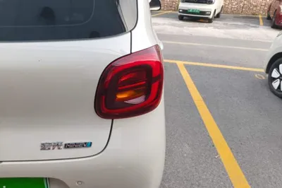 Wuling Hongguang MINIEV 2025, 8800 км, за 7634 USD - фото 14