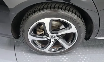 Mercedes-Benz E-Class 2020, 80936 км, за 15688.59 USD