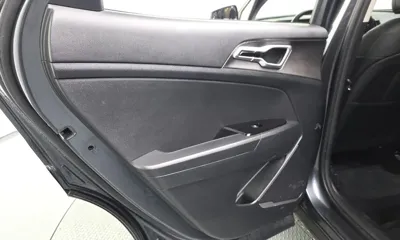 Kia Sportage 2023, 126734 км, за 13680.79 USD - фото 25