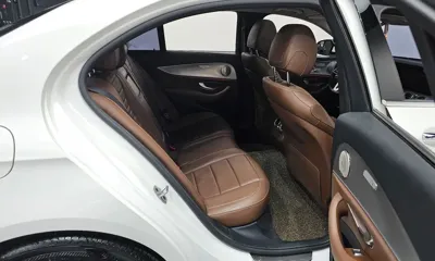 Mercedes-Benz E-Class 2019, 78240 км, за 16410.66 USD - фото 11