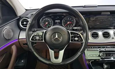 Mercedes-Benz E-Class 2019, 78240 км, за 16410.66 USD - фото 13