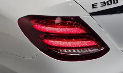 Mercedes-Benz E-Class 2019, 78240 км, за 16410.66 USD - фото 23