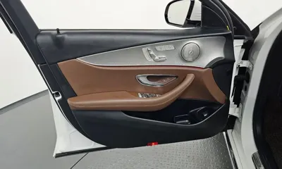 Mercedes-Benz E-Class 2019, 78240 км, за 16410.66 USD - фото 24