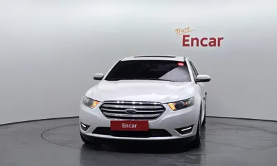 Ford Taurus 2016, 143337 км, за 2847.68 USD