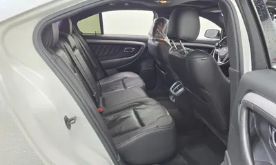 Ford Taurus 2016, 143337 км, за 2847.68 USD - фото 12