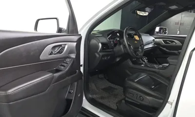 ChevroletGMDaewoo Traverse 2022, 24308 км, за 17120.58 USD - фото 10