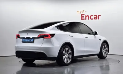 Tesla Model Y 2023, 48067 км, за 23778.51 USD
