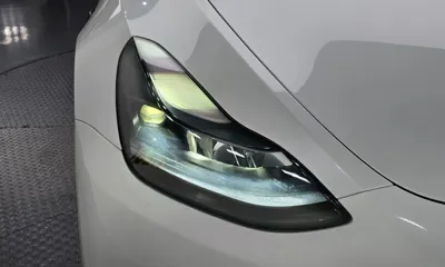 Tesla Model Y 2023, 48067 км, за 23778.51 USD - фото 22