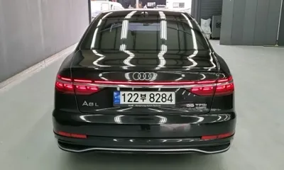 Audi A8 2023, 77400 км, за 49488.81 USD