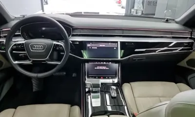 Audi A8 2023, 77400 км, за 49488.81 USD