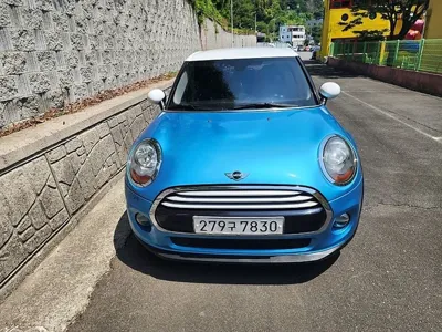 MINI Cooper 2015, 148835 км, за 3239.03 USD