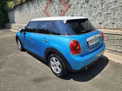 MINI Cooper 2015, 148835 км, за 3239.03 USD