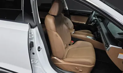 Hyundai Grandeur 2024, 46343 км, за 19537.47 USD - фото 26