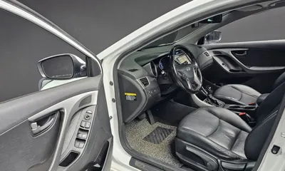 Hyundai Avante 2014, 185291 км, за 3642.38 USD - фото 12