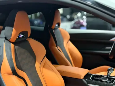 BMW M4 2025, 17000 км, за 108591.18 USD - фото 11