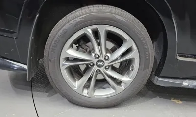 Hyundai Santafe 2019, 113220 км, за 13348.96 USD