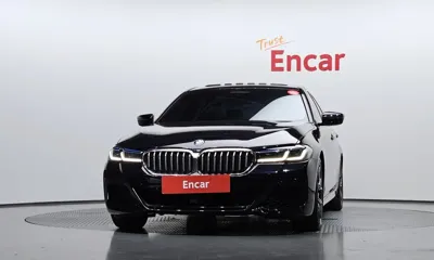 BMW 5-Series 2023, 49592 км, за 32243.14 USD