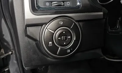KG_Mobility_Ssangyong KORANDO 2017, 120916 км, за 6367.34 USD - фото 19
