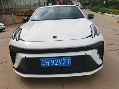 Lynk & Co 03 2023, 30000 км, за 11214.15 USD