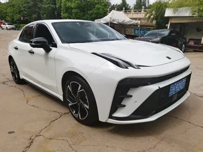 Lynk & Co 03 2023, 30000 км, за 11214.15 USD