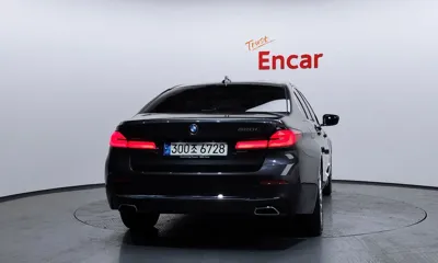 BMW 5-Series 2021, 34960 км, за 20981.33 USD