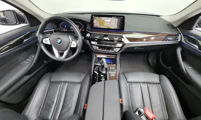 BMW 5-Series 2021, 34960 км, за 20981.33 USD - фото 7