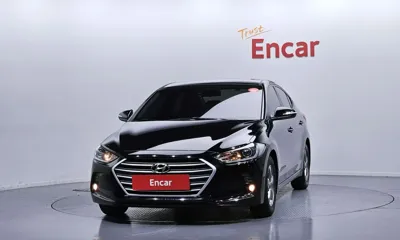 Hyundai Avante 2016, 107085 км, за 4620.57 USD