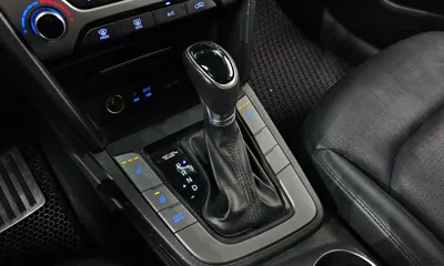 Hyundai Avante 2016, 107085 км, за 4620.57 USD - фото 9