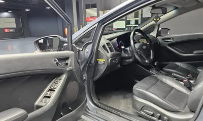 Kia K3 2015, 125105 км, за 3931.99 USD - фото 10