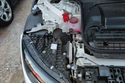 Mercedes-Benz EQE 2022, 10300 км, за 31408 USD - фото 23