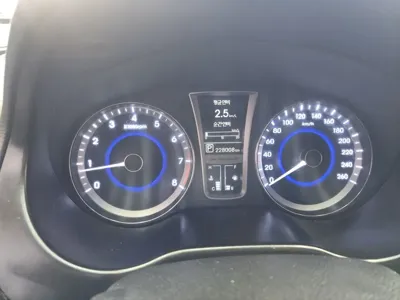 Hyundai Grandeur 2013, 227900 км, за 2246.45 USD - фото 9