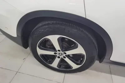 Mercedes-Benz GLC Coupe 2019, 131700 км, за 17362 USD - фото 16