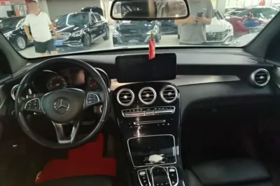 Mercedes-Benz GLC Coupe 2019, 131700 км, за 17362 USD - фото 17